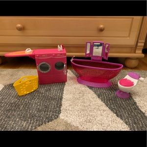 BUNDLE DEAL!BARBIE RETIRED BATH AND LAUNDRY SET!